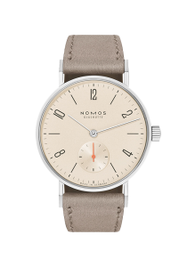 NOMOS Glashütte Tangente Tangente 33 champagner 151 bei Juwelier Triebel in Bamberg