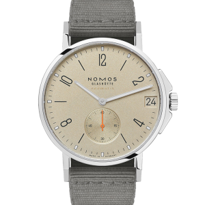 NOMOS Glashütte Ahoi Ahoi Neomatik 38 Datum Sand 527 bei Juwelier Triebel in Bamberg